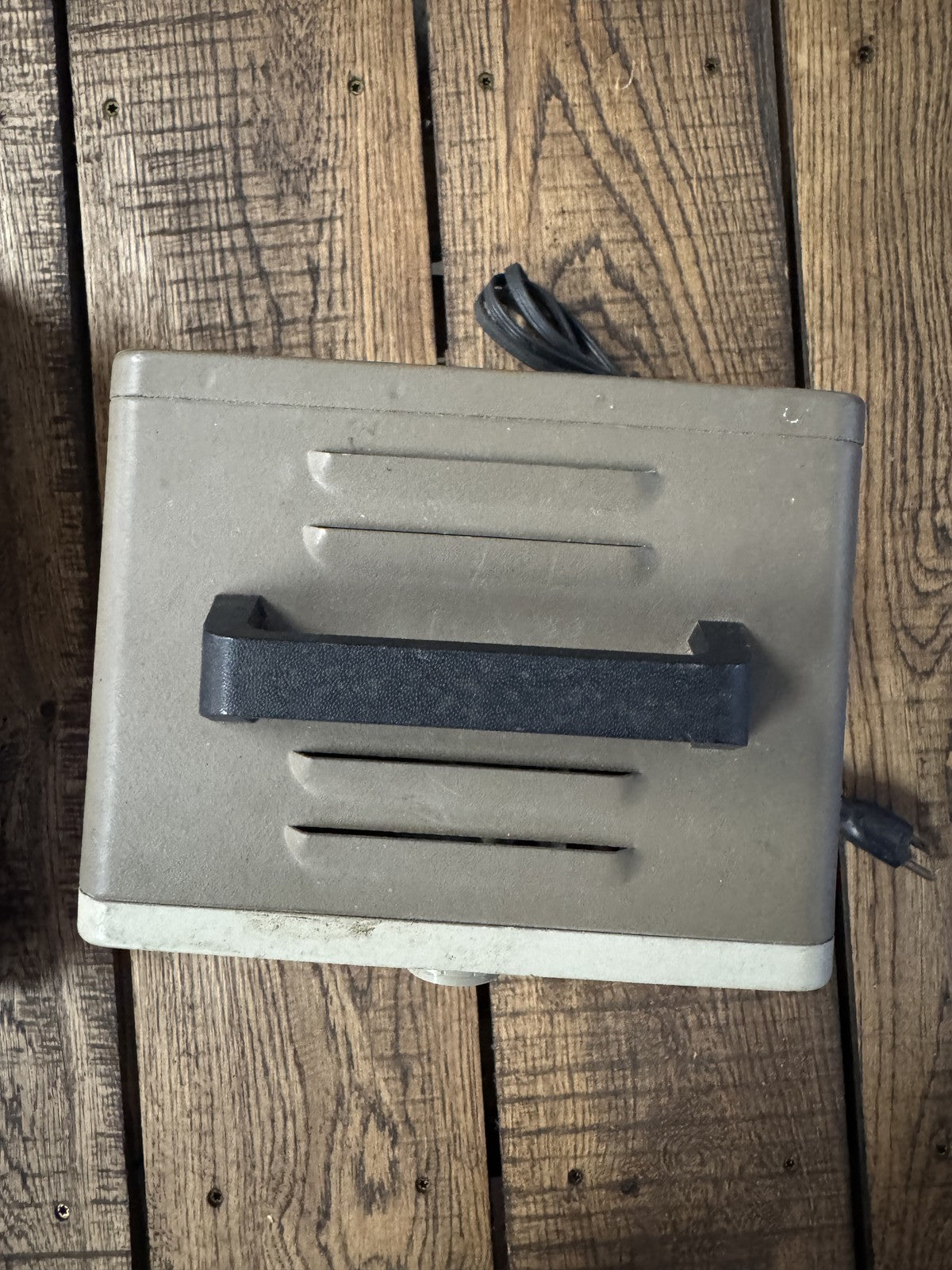 Heathkit IT-28 Capacitor Checker – Powers On, Eye Tube Works, Vintage