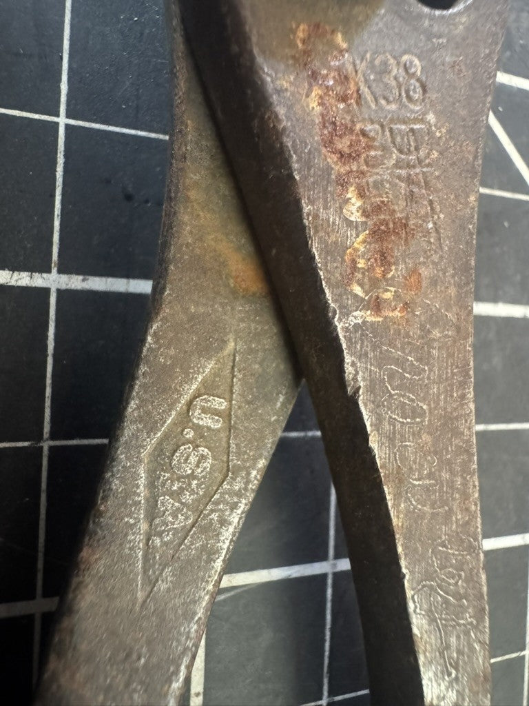 Vintage Diamond Tools K38 8” Slip Joint Pliers – Duluth, USA – Owners Mark