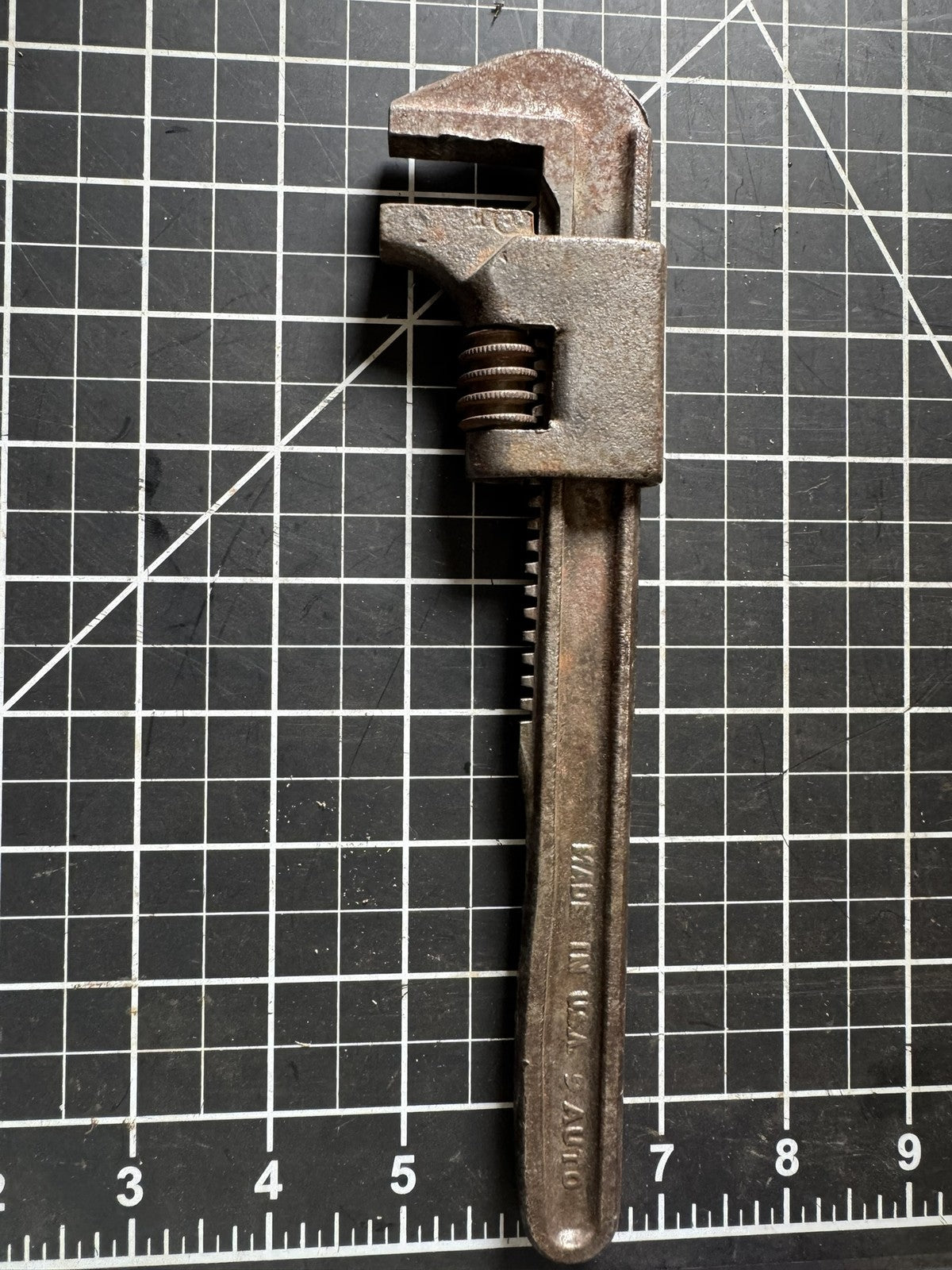 Vintage AUTO Adjustable Pipe Wrench – 9” USA Made