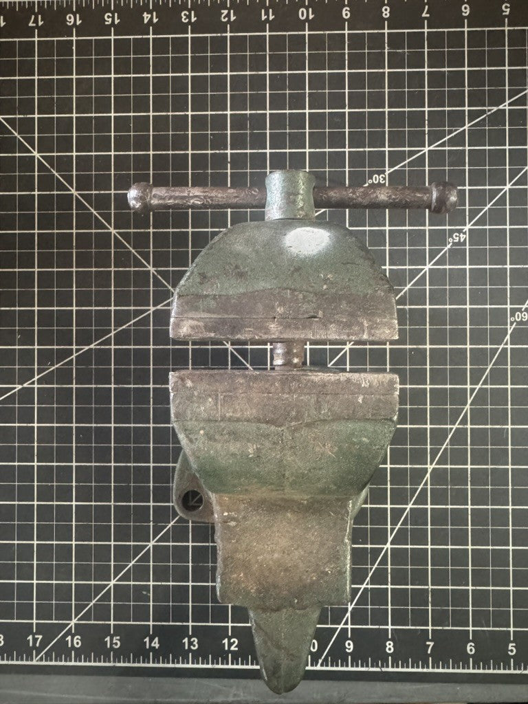 Vintage Green Swivel Base Bench Vise – 3-1/2” Jaws – Marked “GREEN”
