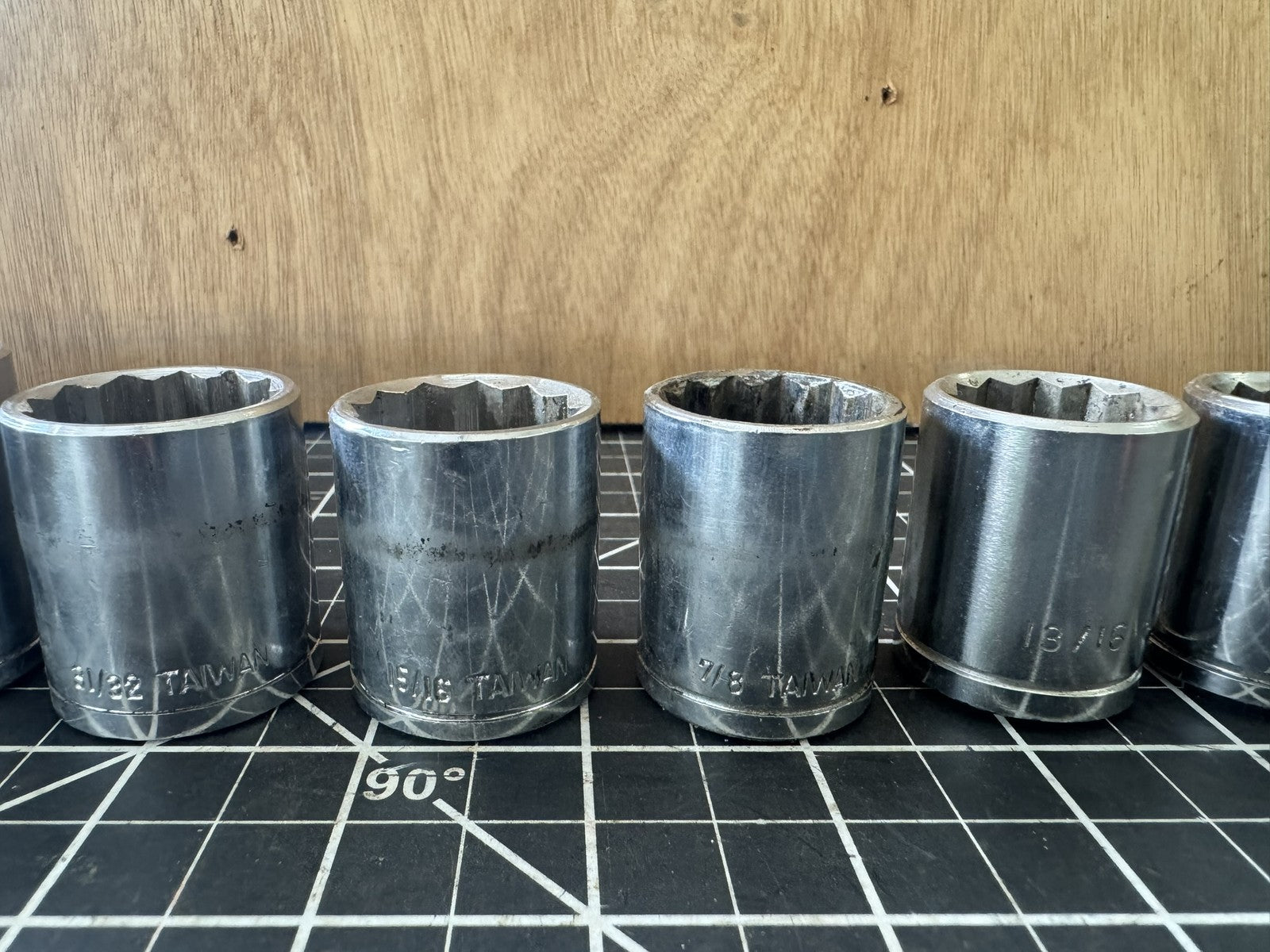 Vintage 14pc Socket Set – Made in Taiwan – SAE Sizes 3/8” to 1-1/4”