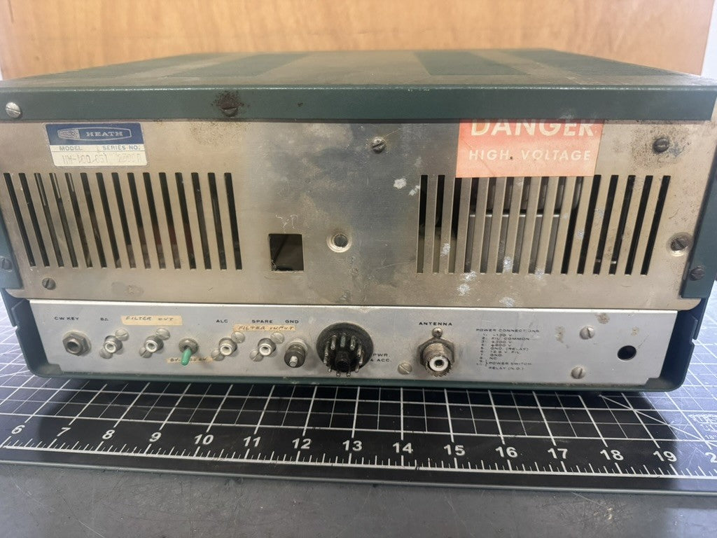 Heathkit HW-100 Vintage Ham Radio Transceiver – Untested