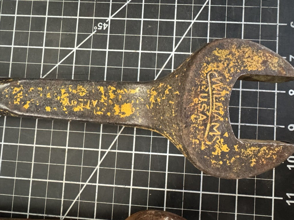 Lot of 2 Open-End Spud Wrenches – Williams Superrench No. 1909 & Unmarked USA