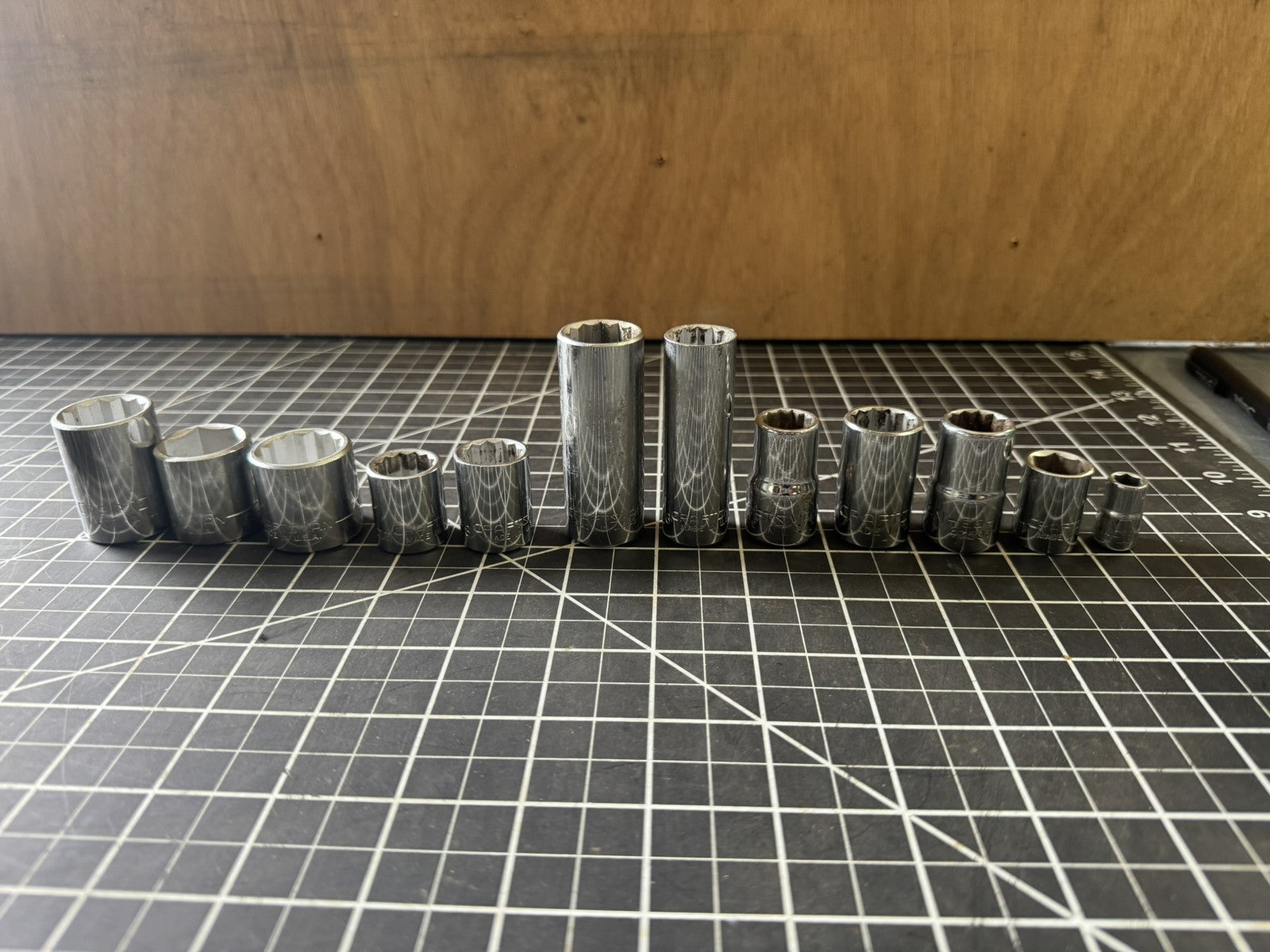 Lot of 11 Vintage Craftsman EE Series Sockets – Mixed SAE & Metric – USA