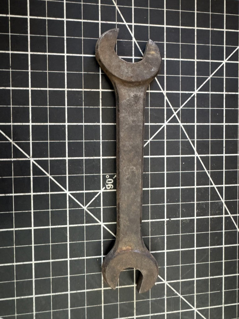 Vintage International Harvester 3171 Double Open End Wrench – USA