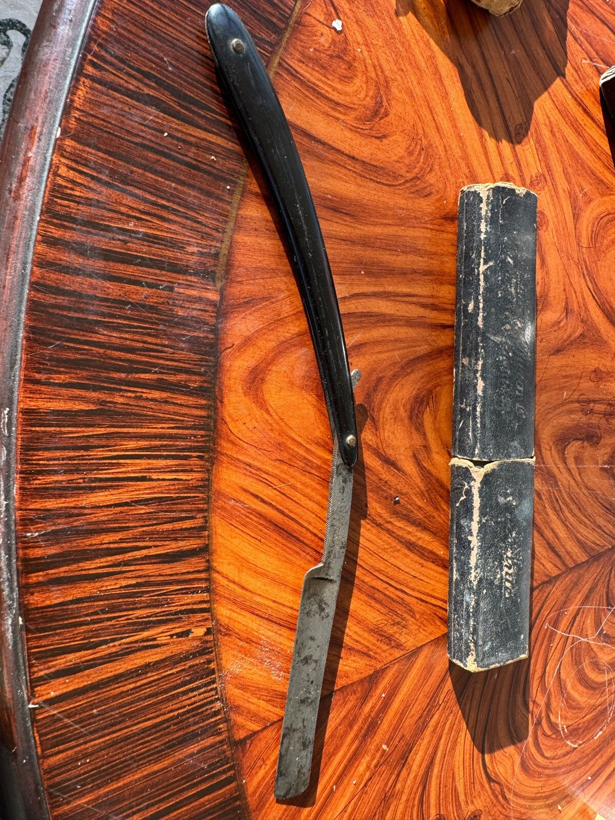 George Wostenholm and Sons Celebrated IXL Straight Razor "Extra Hollow Ground"