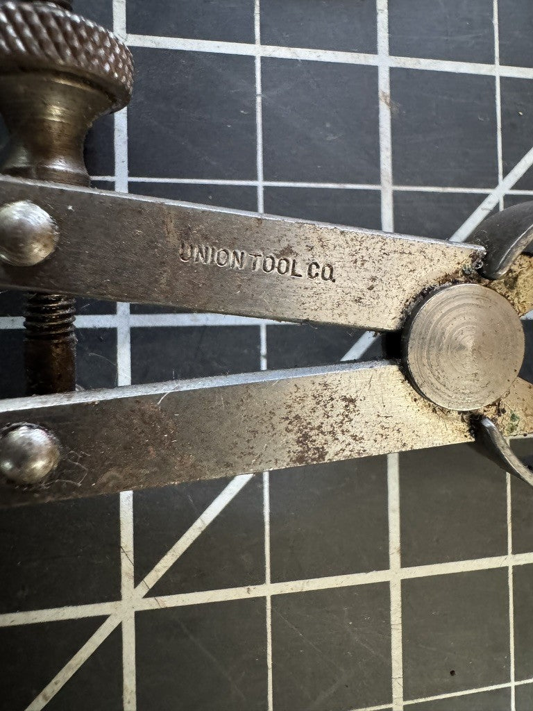Lot of 3 Vintage Measuring Tools – 2 Union Tool (1 Caliper, 2 Dividers)