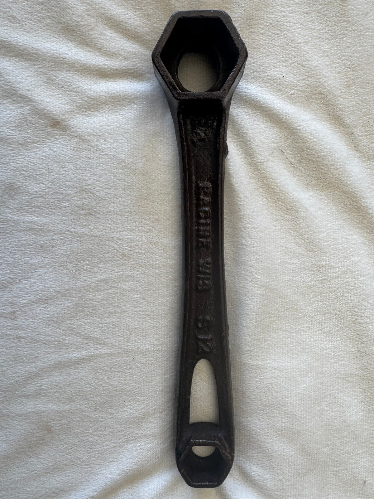 5/8 E.C. TECKTONIUS MFG CO SILO WRENCH RACINE WIS S12