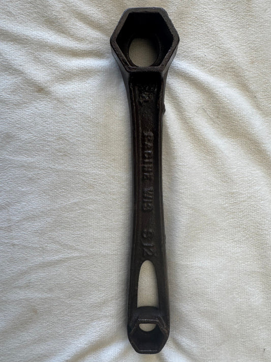 5/8 E.C. TECKTONIUS MFG CO SILO WRENCH RACINE WIS S12