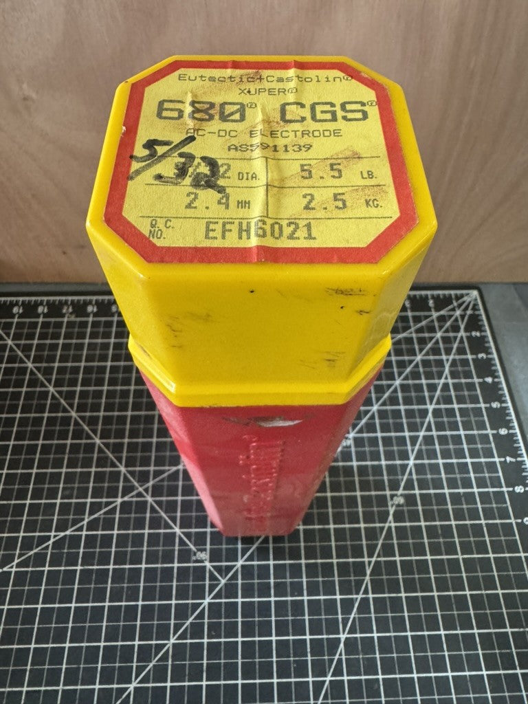 Autectic Xuper 680CGS 5/32” High Strength Alloy Electrodes – 5.5 lb, QC EFH6021