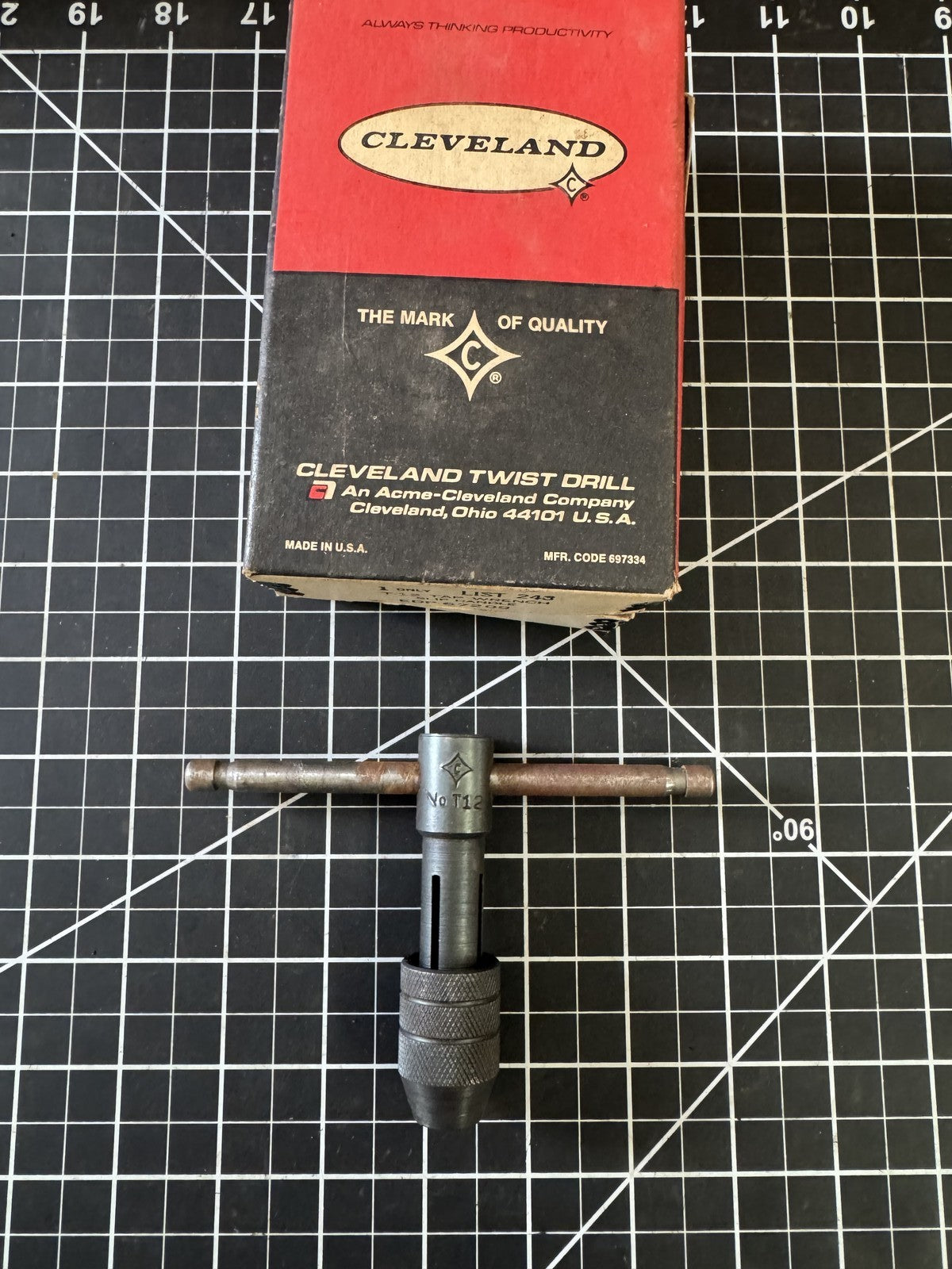 Vintage Cleveland Tap Wrench Slip Handle No. T12 – Original Box – USA Made