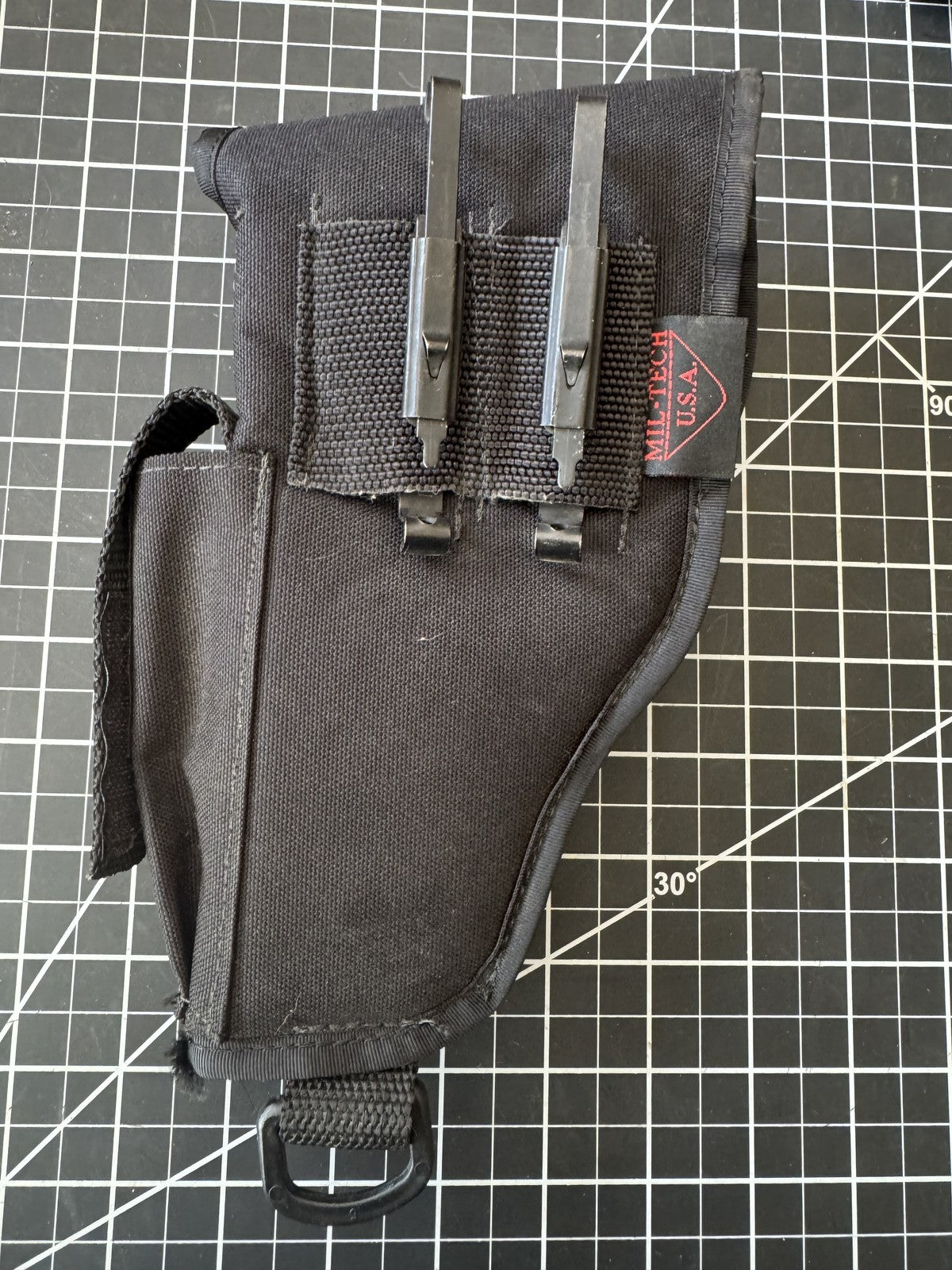 Lot of 4 Holsters + Accessories – Uncle Mike’s & Military Tech