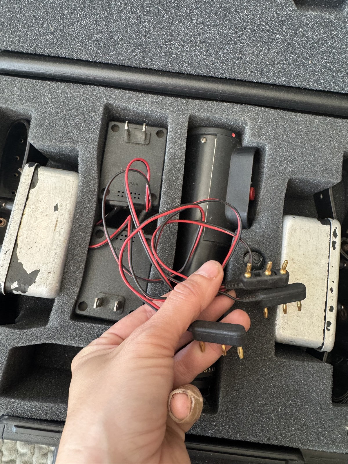 Tri-Tronics Trashbreaker-2 Dog Training System –  w/ 4 Collars + Case