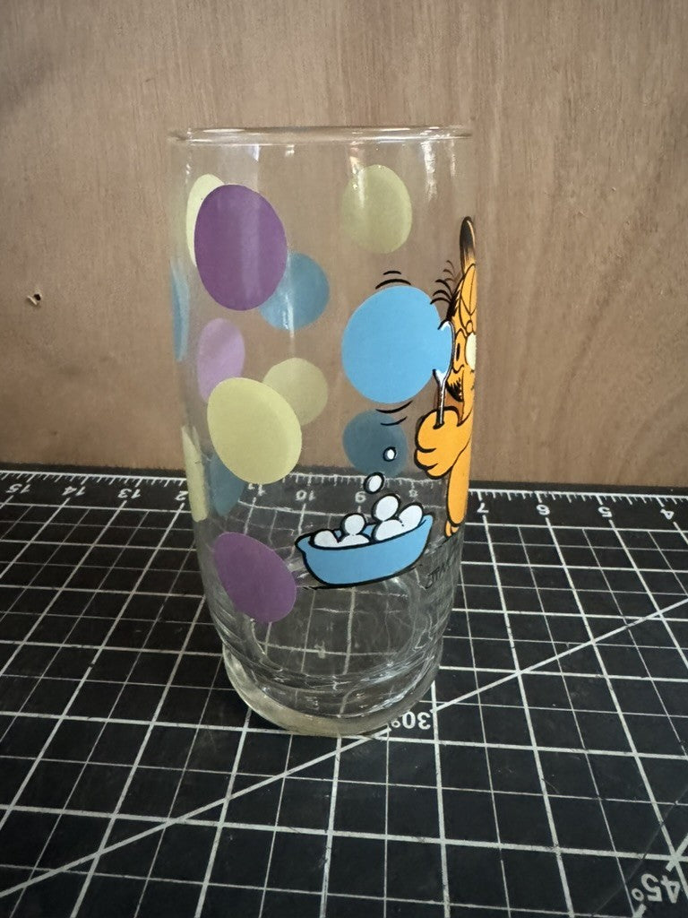 Vintage 1978 Garfield Drinking Glass – Jim Davis Polka Dot Blowing Bubbles Cup
