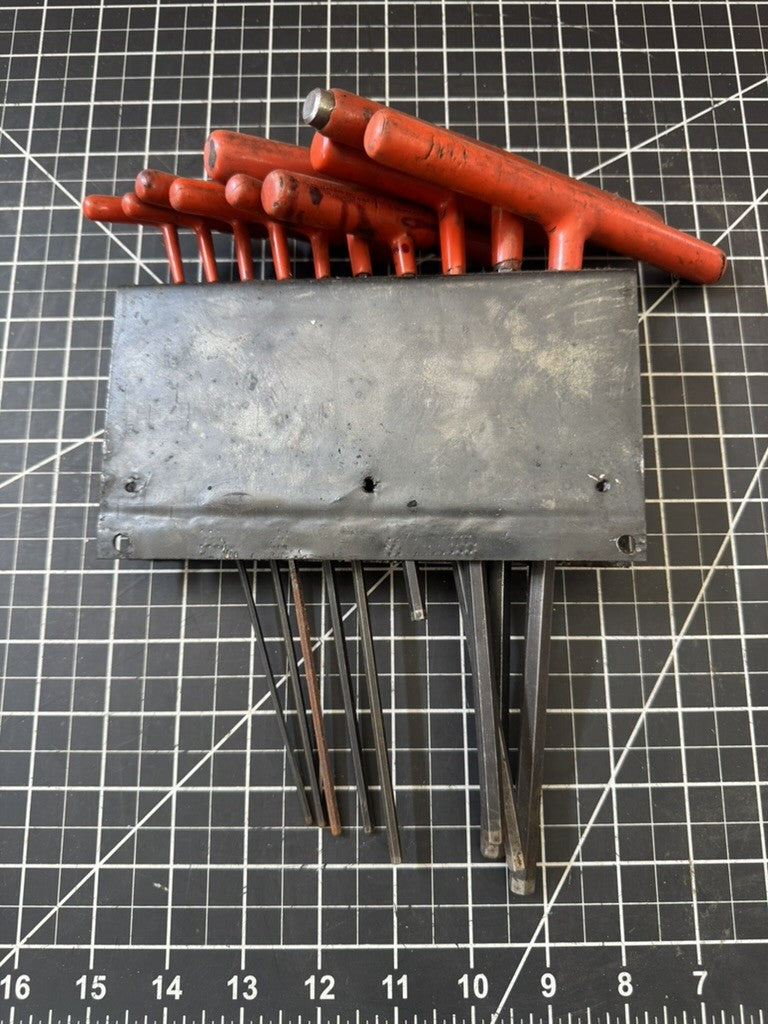 Vintage Hunter & Proto T-Handle Ball End Hex Key Set – Red Handles