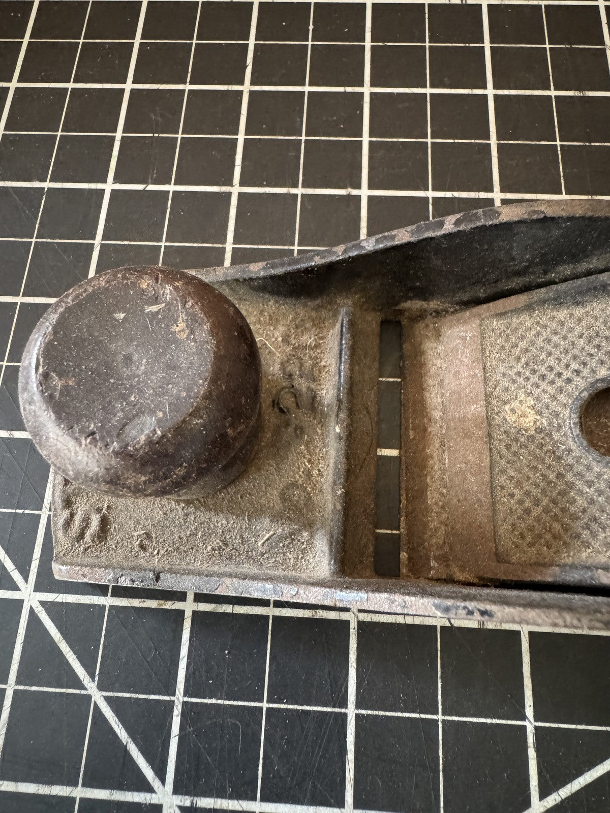 2 Vintage Block Planes – Stanley No. 220 Adjustable Planes (USA) + Unmarked