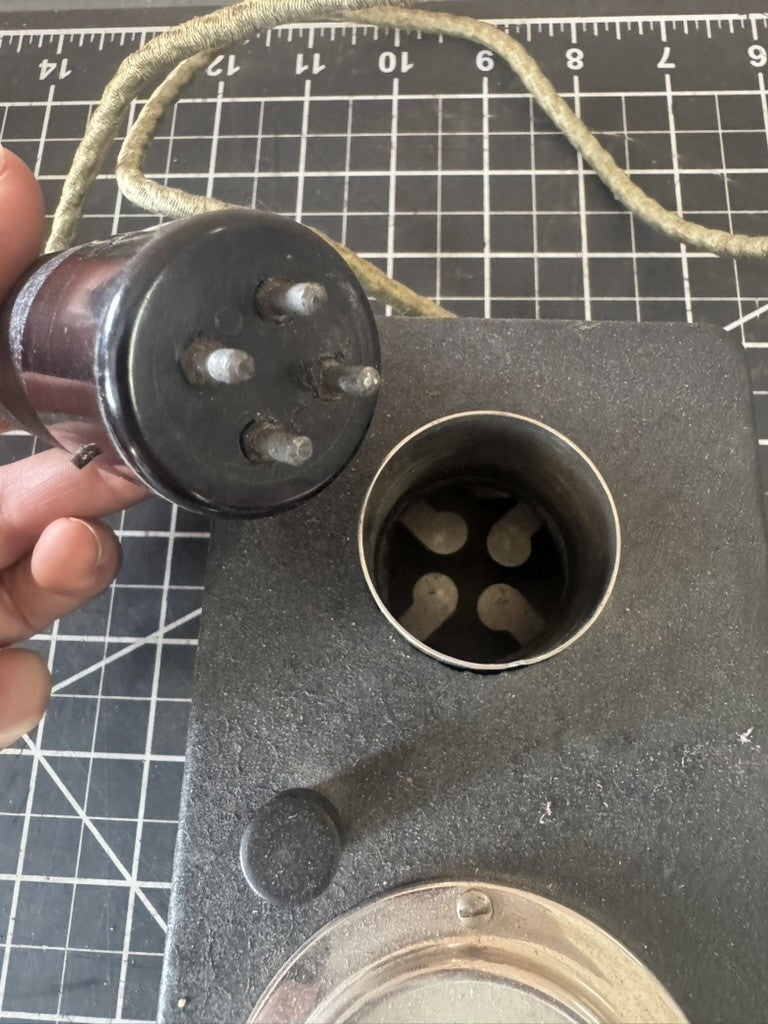 Sterling R-401 Home Tube Tester – Vintage Electronics – Untested