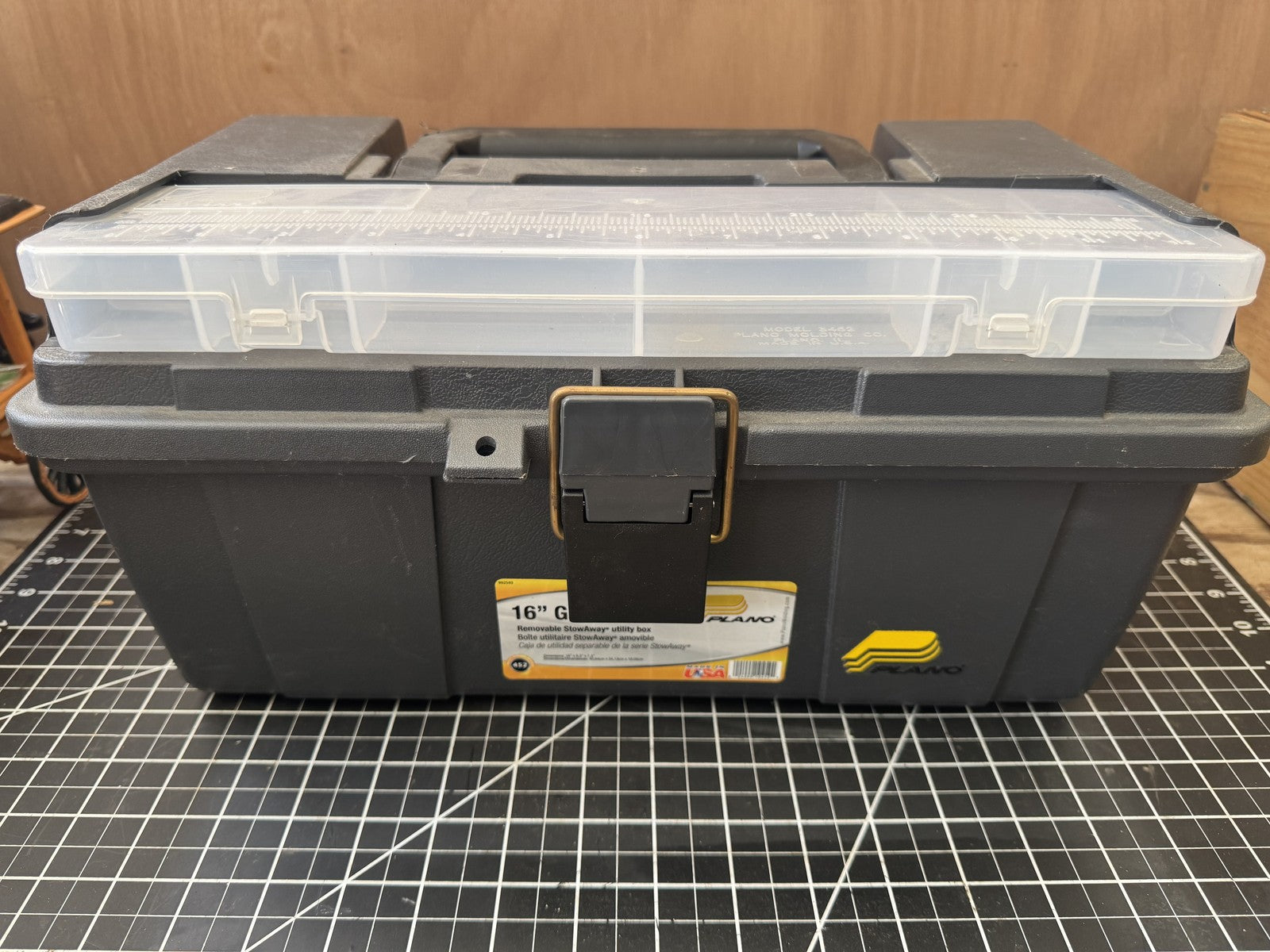 Plano 16” Grab ’N Go Utility Box – Removable Tray, Gently Used