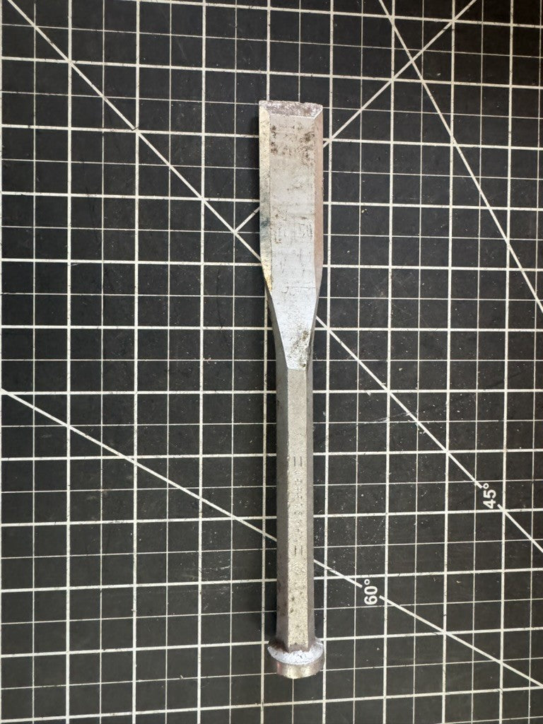 Vintage Craftsman 1-1/4” Wide, 8.5” Long Steel Chisel – USA