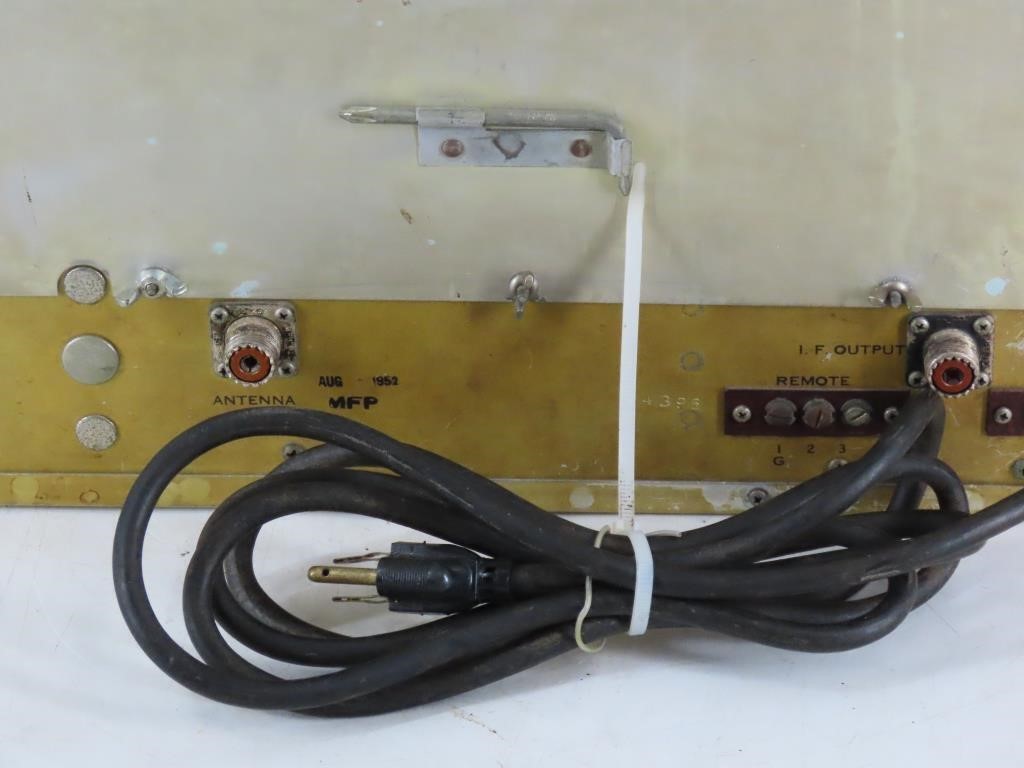 Vintage Collins R-388/URR 51J-3 Military Ham Radio Receiver – Untested