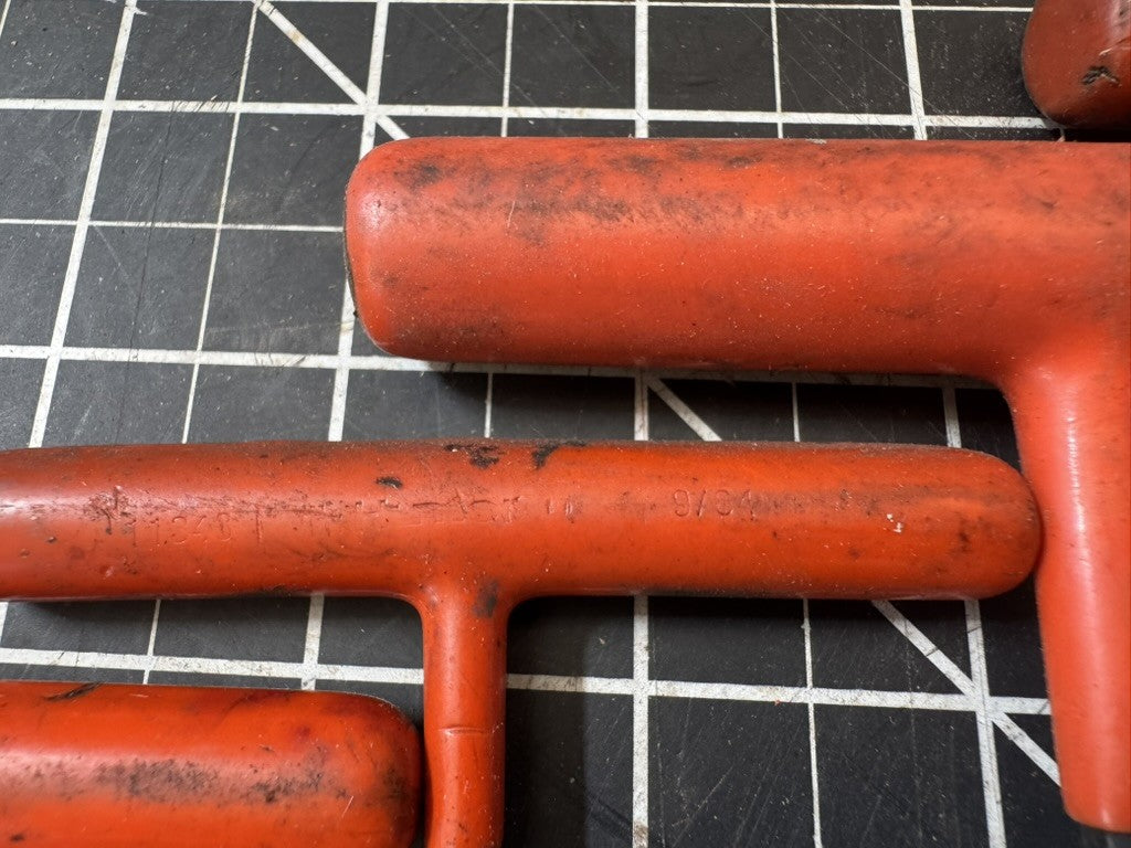 Vintage Hunter & Proto T-Handle Ball End Hex Key Set – Red Handles