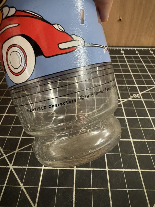 Vintage 1978 Garfield “Just Me and the Road” McDonald’s Drinking Glass