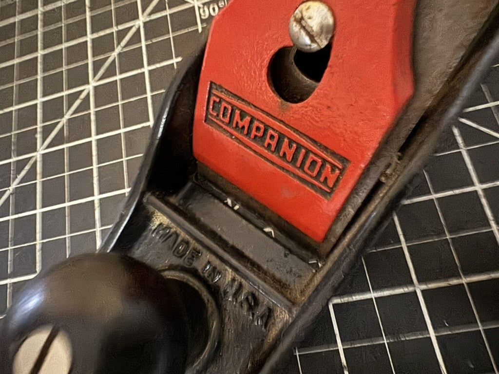 Vintage Companion No. 187.37053 8.5” Wood Plane – Black & Red – Made in USA