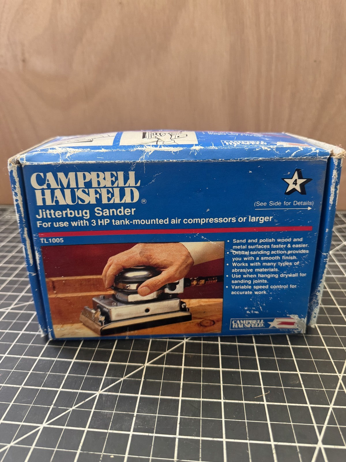 Campbell Hausfeld TL1005 Jitterbug Pneumatic Sander – In Original Box – Taiwan