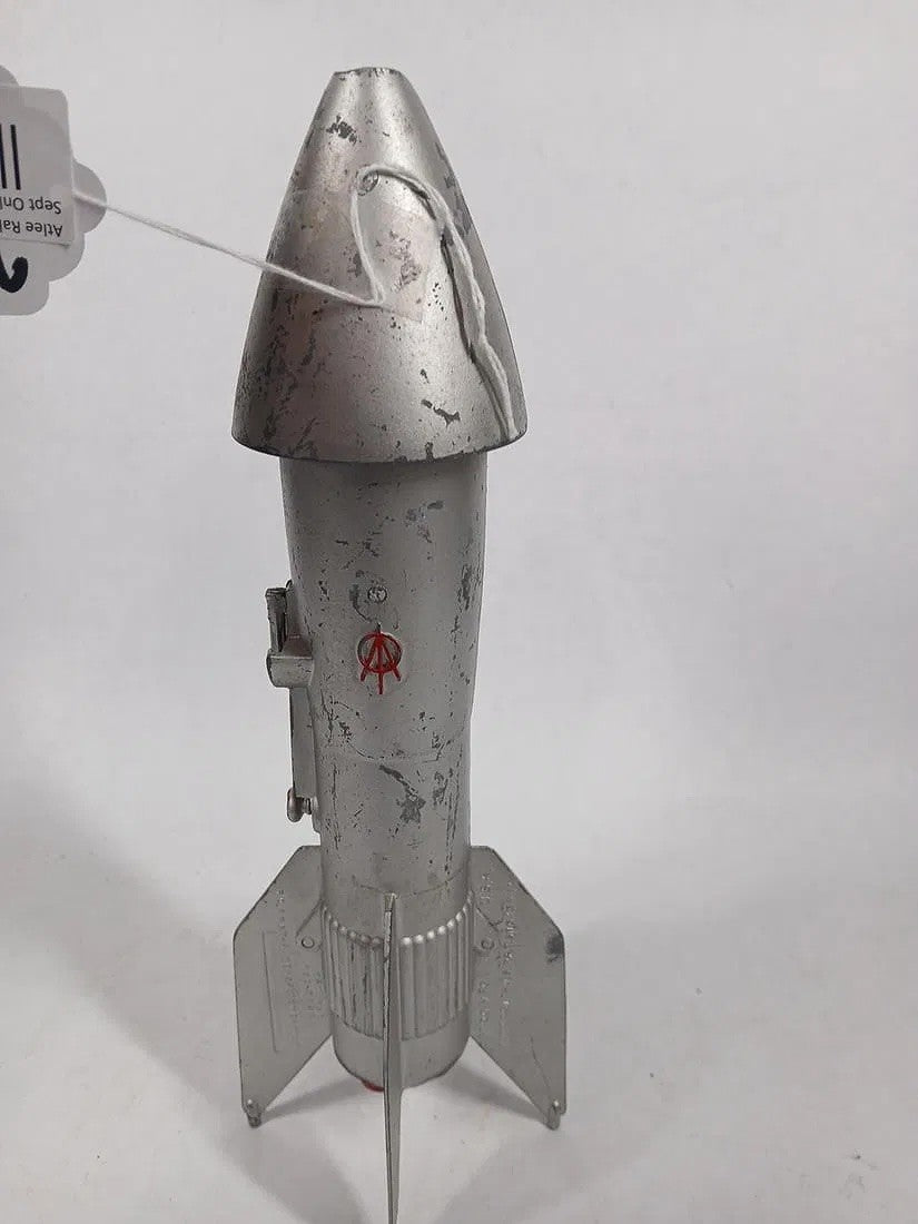 Vintage 1950s Astro Mfg. Berzak Creations Rocket Model Coin Bank – 12” – Space