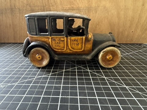 Vintage Cast Iron Yellow Cab Buick Flat Top Toy – Marked “Yellow Cab Co”