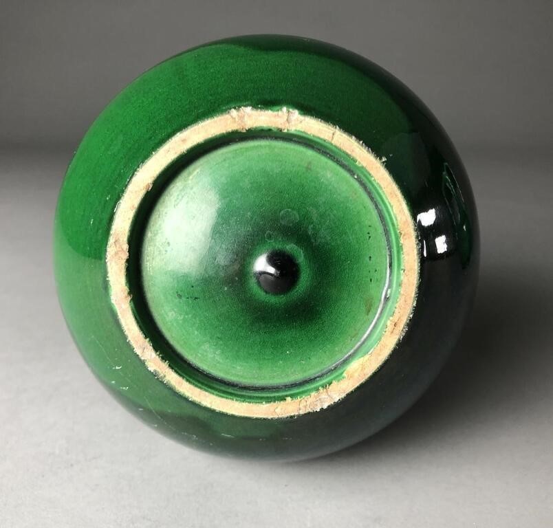 Japanese Awaji Pottery Vase – Bulbous Form, Green Monochrome Glaze, 10" Tall