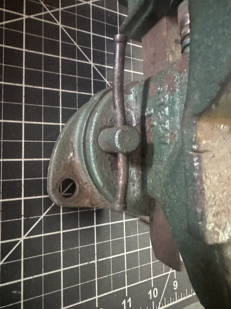 Vintage Green Swivel Base Bench Vise – 3-1/2” Jaws – Marked “GREEN”
