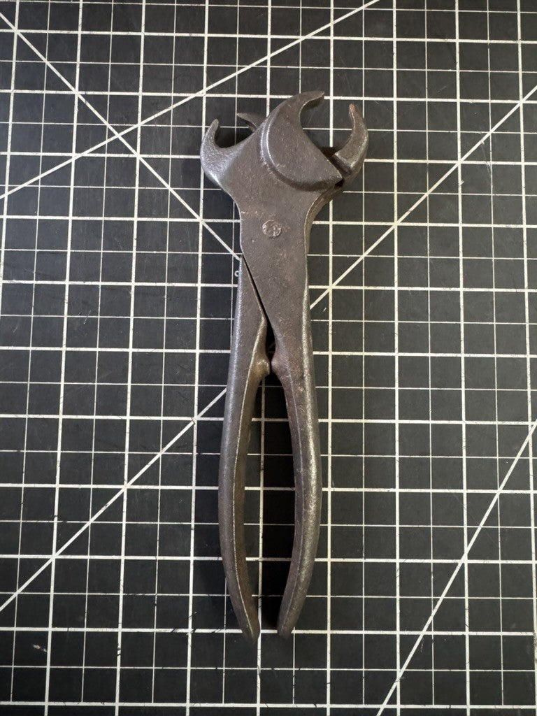 Antique Farm Tool – 7.5” Double Head Hog Nose Pliers – Pat. April 27, 1880