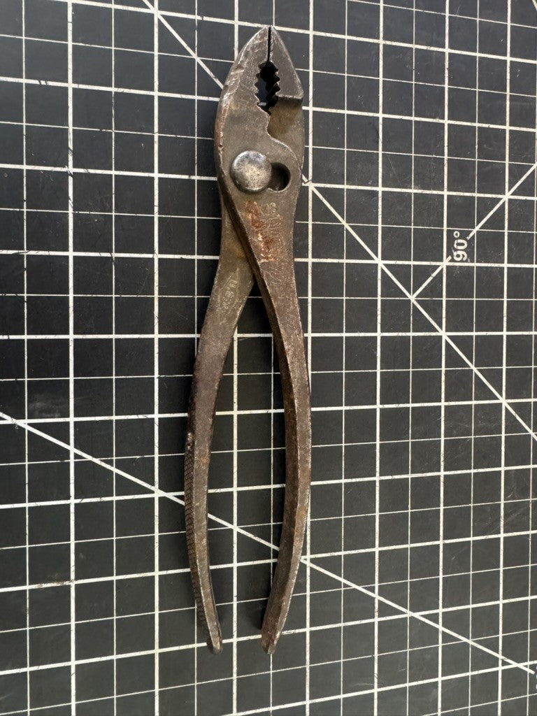 Vintage Diamond Tools K38 8” Slip Joint Pliers – Duluth, USA – Owners Mark