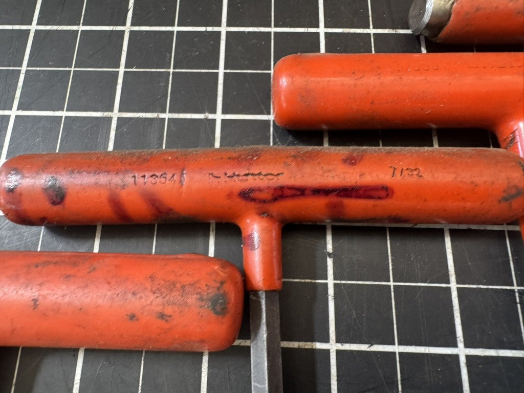 Vintage Hunter & Proto T-Handle Ball End Hex Key Set – Red Handles