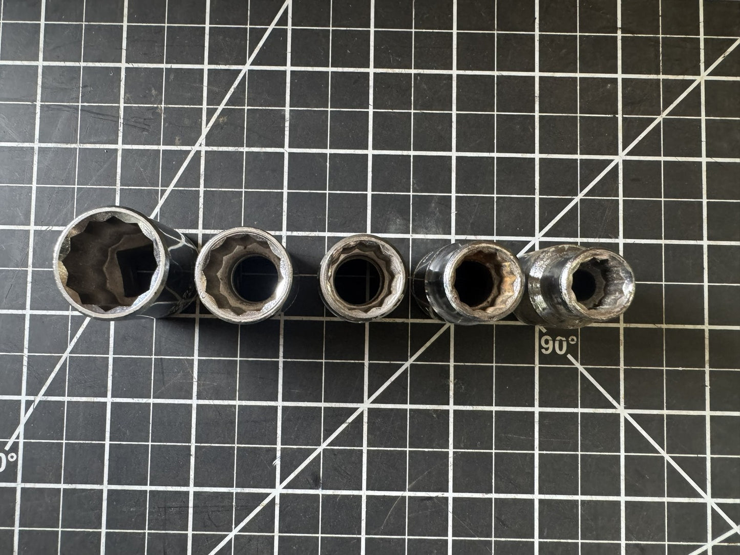 Lot of 5 Vintage Truecraft Sockets – 7/16 to 3/4 – USA