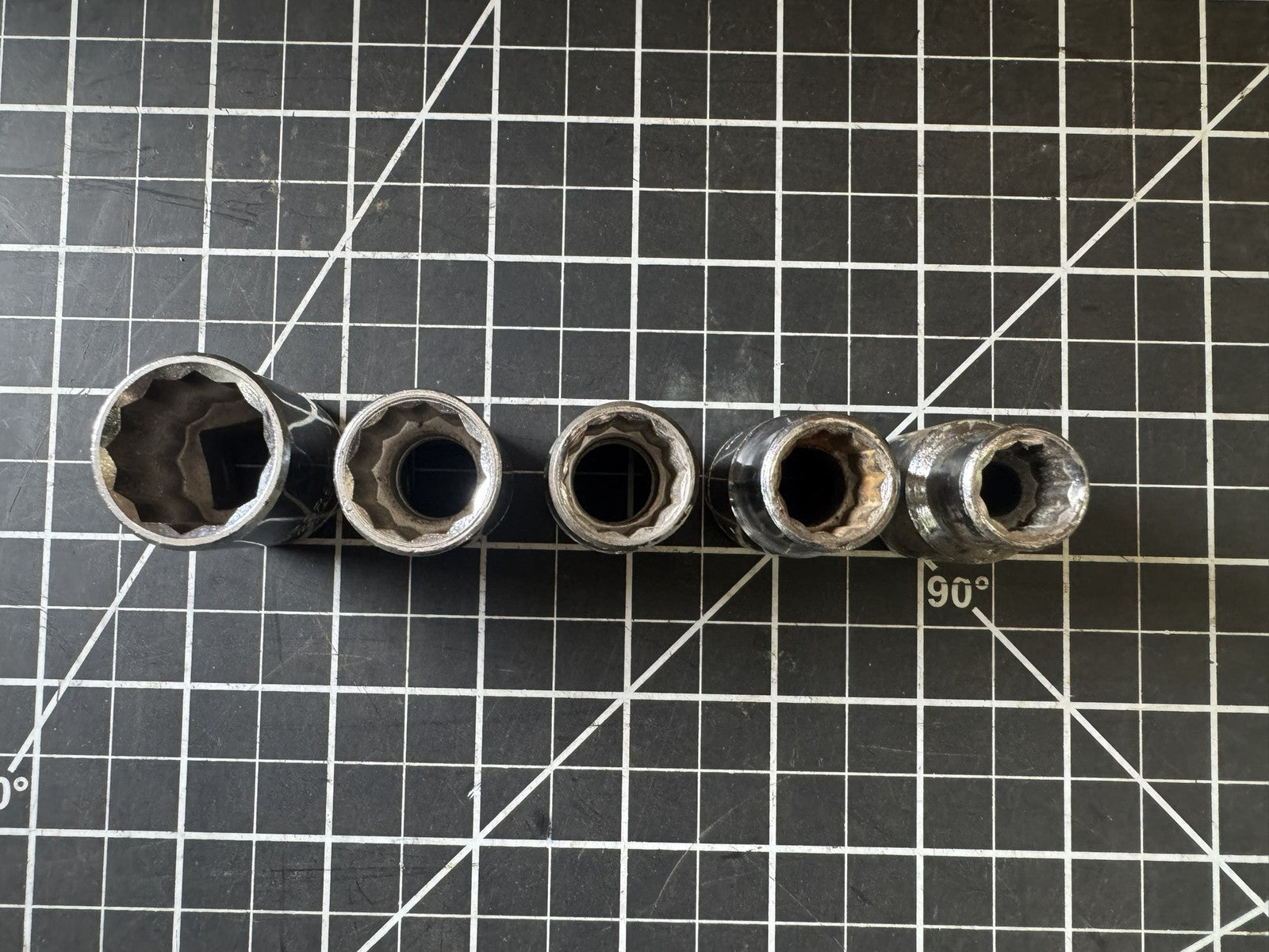 Lot of 5 Vintage Truecraft Sockets – 7/16 to 3/4 – USA