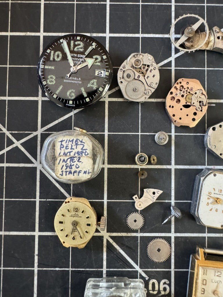 Lot of Vintage Watch Parts & Movements – Cases, Dials, Mechanisms – Russian