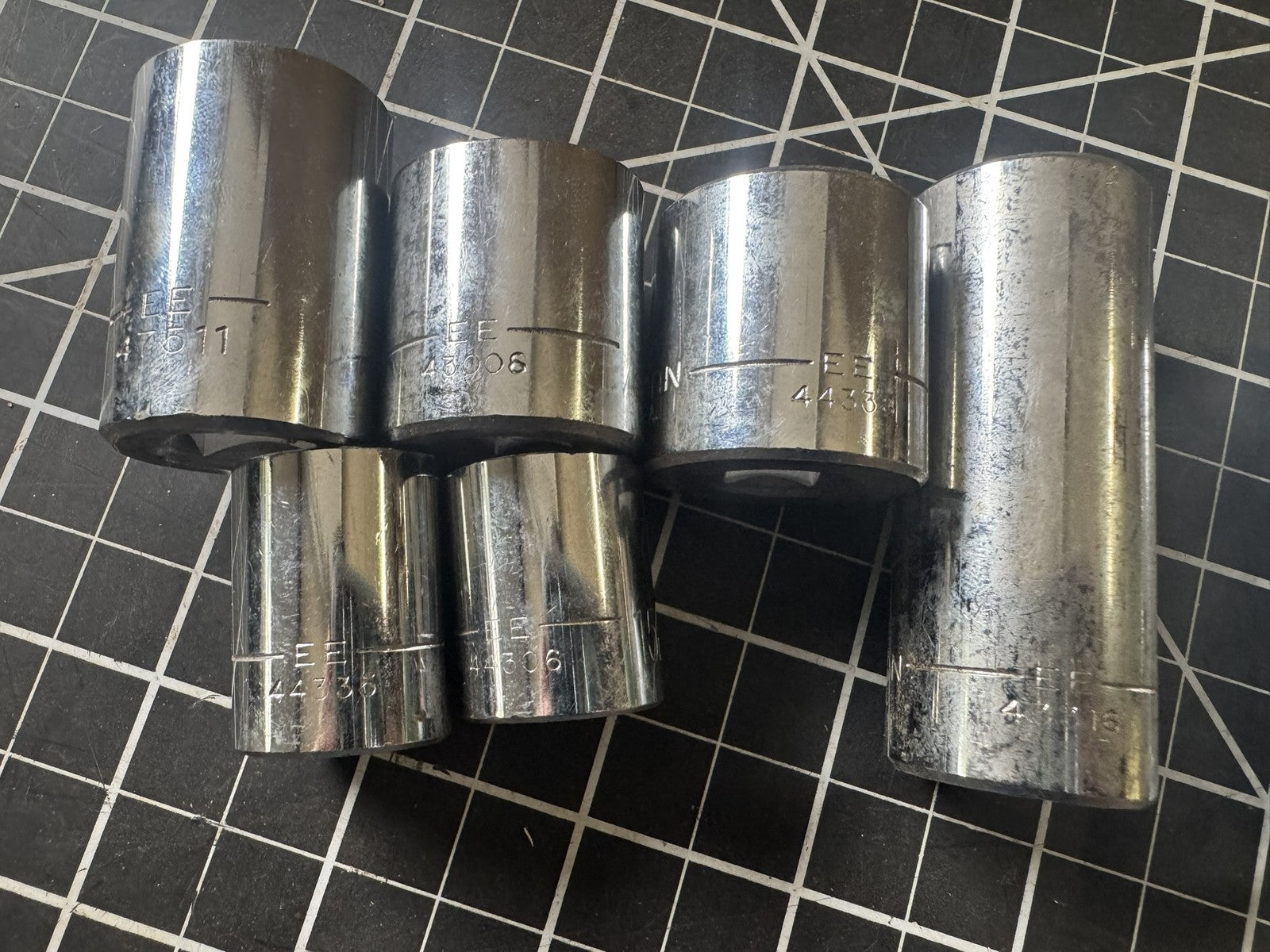 Lot of 11 Vintage Craftsman EE Series Sockets – Mixed SAE & Metric – USA