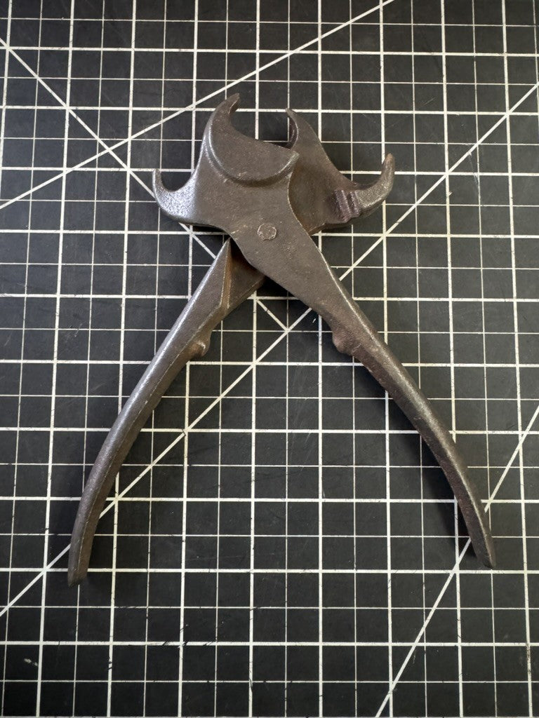 Antique Farm Tool – 7.5” Double Head Hog Nose Pliers – Pat. April 27, 1880