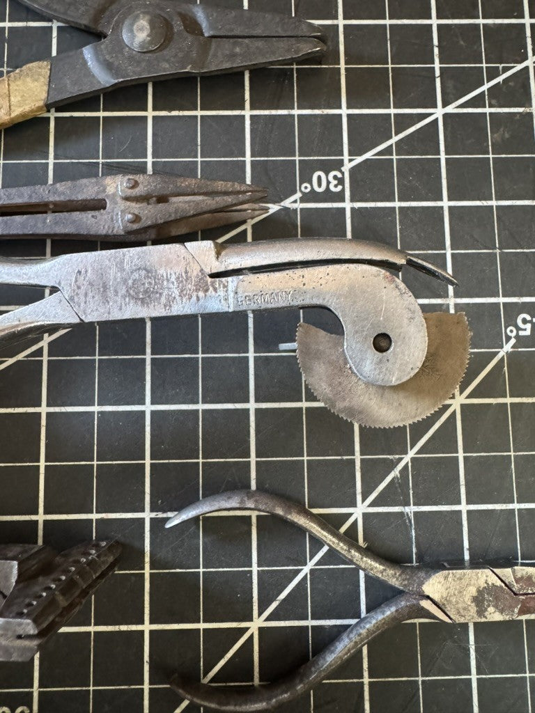 Lot of 7 Vintage Watchmaking Tools – Adjustable Compass Divider – Medical/Dental