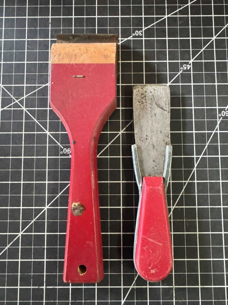 Lot of 2 Vintage Red Devil Scrapers – No. 50 & P103 Putty Knife – USA