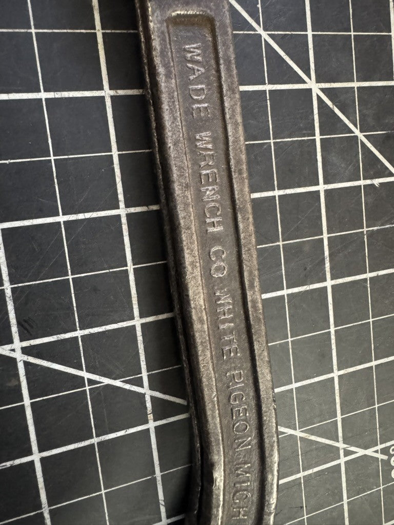 Antique Wade Wrench – White Pigeon, MI – Drop Forged Grip Pliers – 8.5” Long