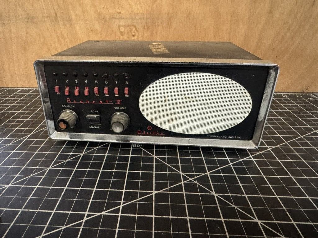 Bearcat BC III Receiver – Vintage Police/Fire Scanner – Untested