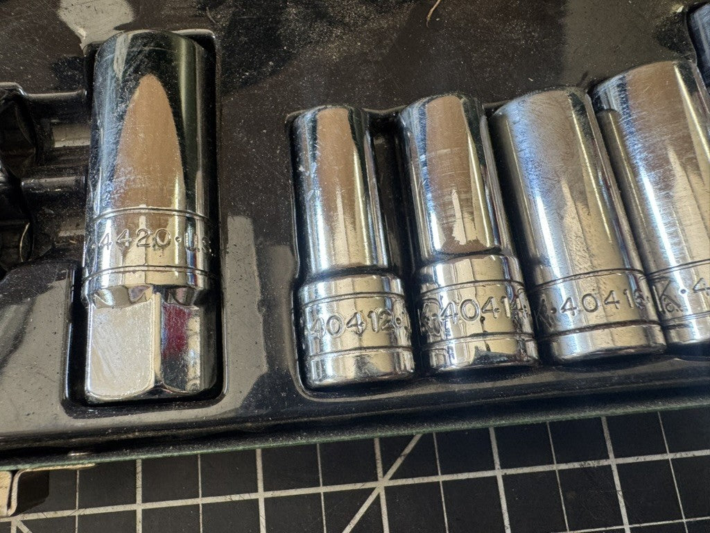 SK Tools USA Chrome 18pc 3/8” Drive Socket Set – Deep, Mid – Original Case