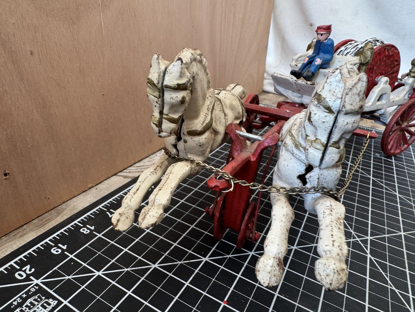 Vintage Cast Iron Hose Wagon – Horse-Drawn Fire Engine with 3 Firemen, 2 Horses