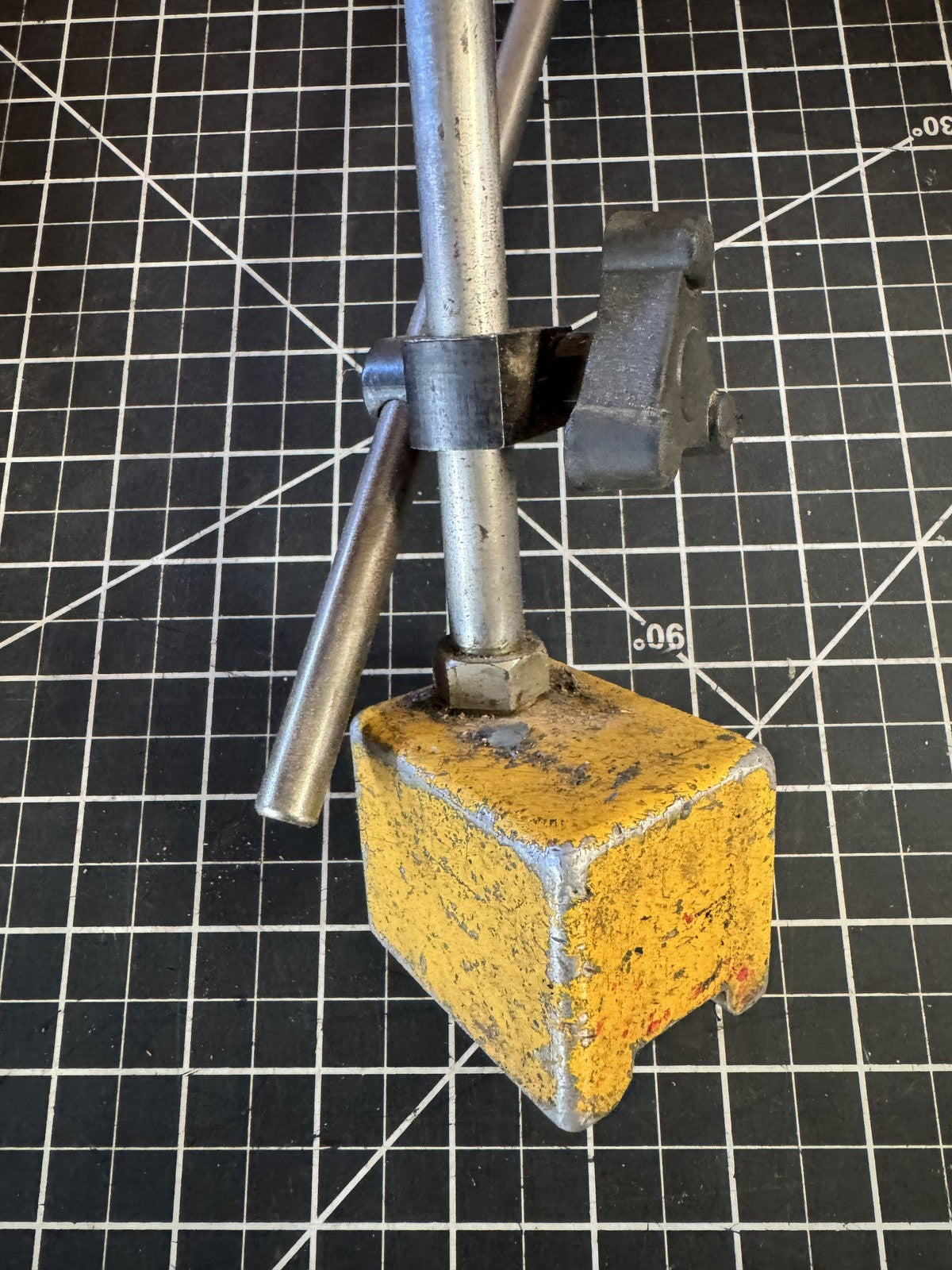 Vintage B.C. Ames Co. Model 104 Dial Indicator 1/1000” on ENCO Magnetic Base USA