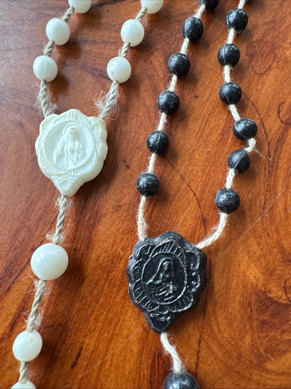 Vintage Catholic Rosary Plastic Prayer Beads Crucifix Lot (2)