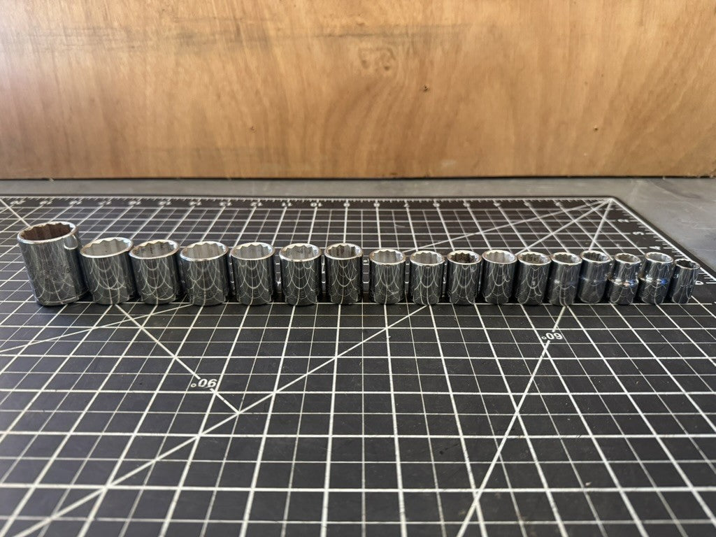 Vintage Challenger by Proto 17pc Socket Lot – SAE & Metric Mixed – USA