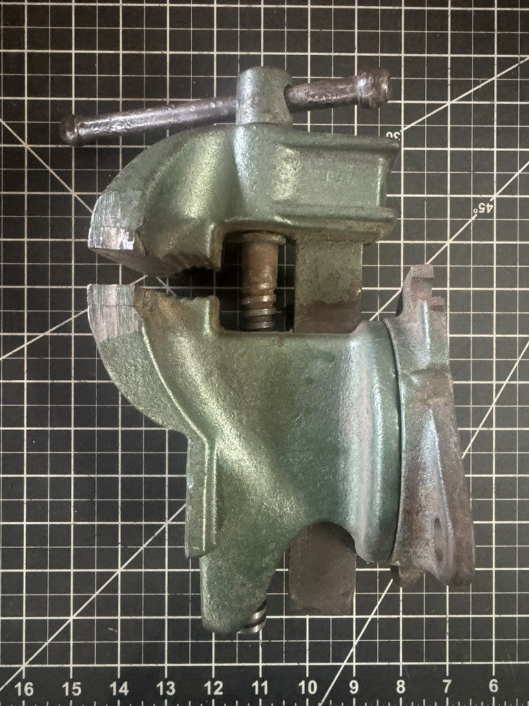 Vintage Green Swivel Base Bench Vise – 3-1/2” Jaws – Marked “GREEN”